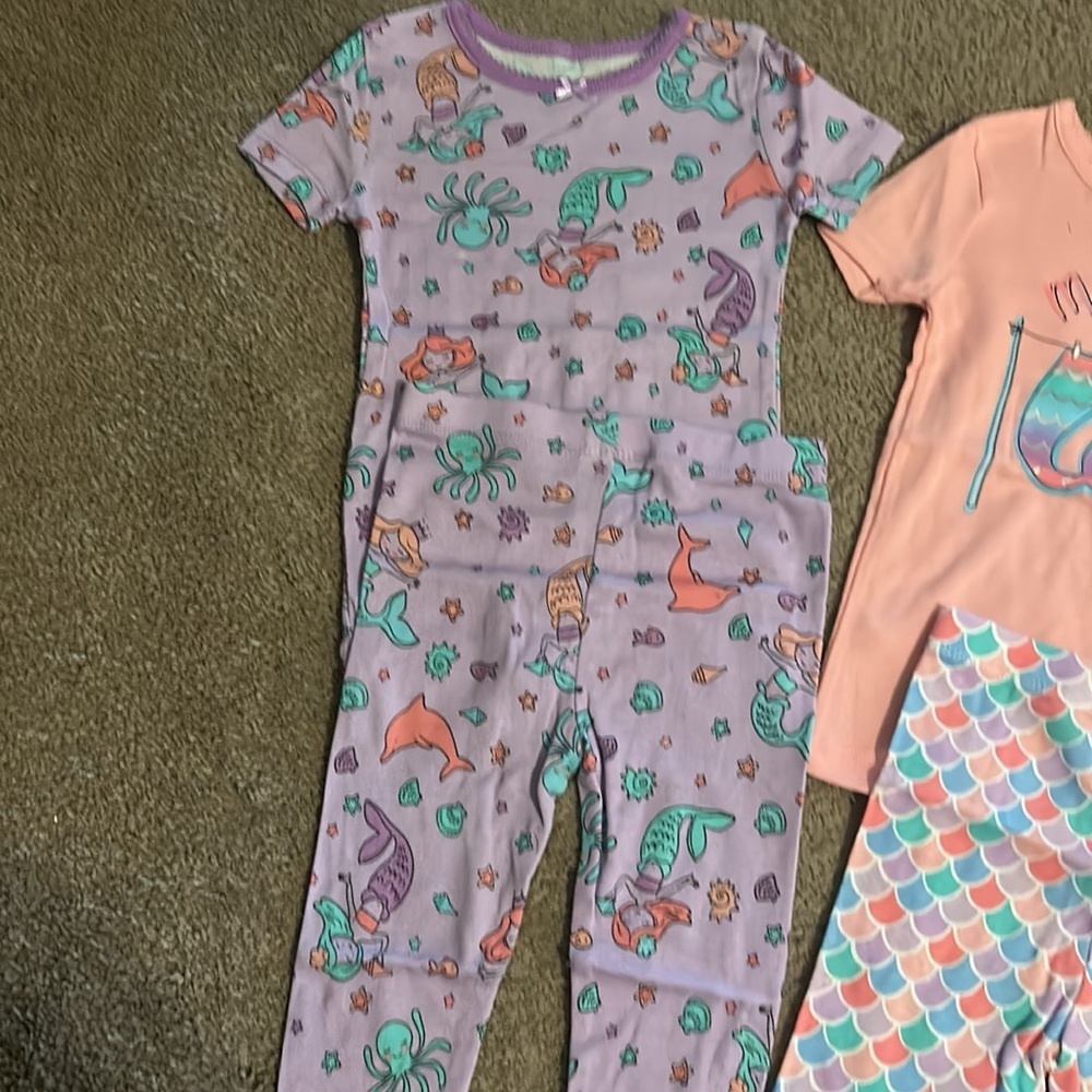 6-Pieces Girls Pajamas - Picture 4 of 4